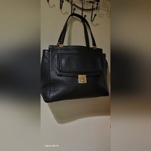 Kate Spade Elegant Taupe Shoulder Bag Final Price